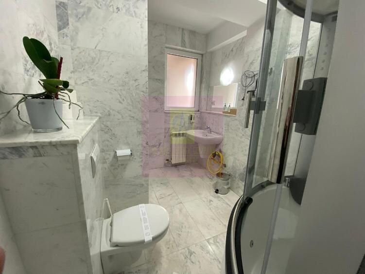 Unirii-Camera de Comert, Rooftop-Penthouse scara privata-lift, 460mp